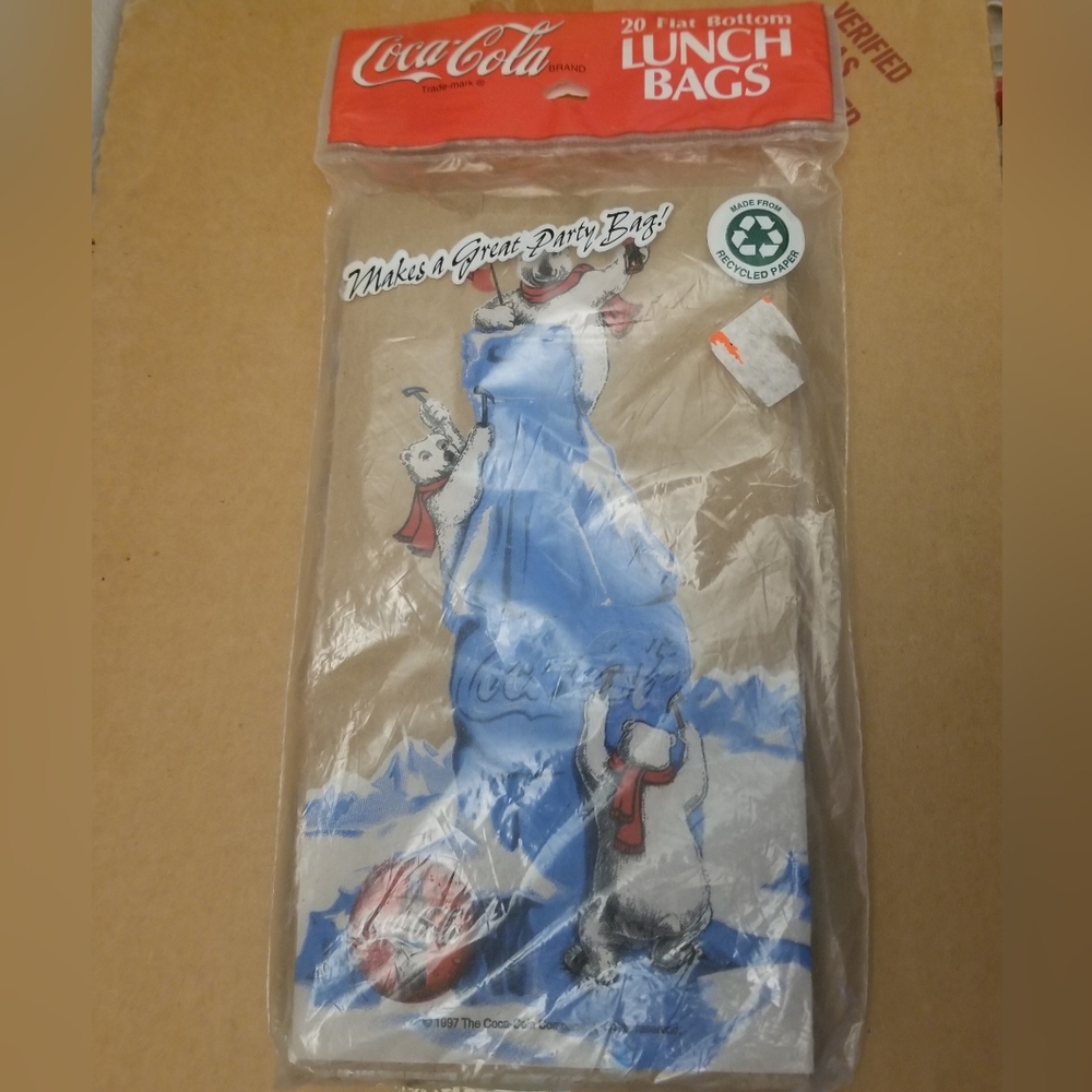 NWOT NIB 1997 Coca Cola 20 paper bags w polar bears!